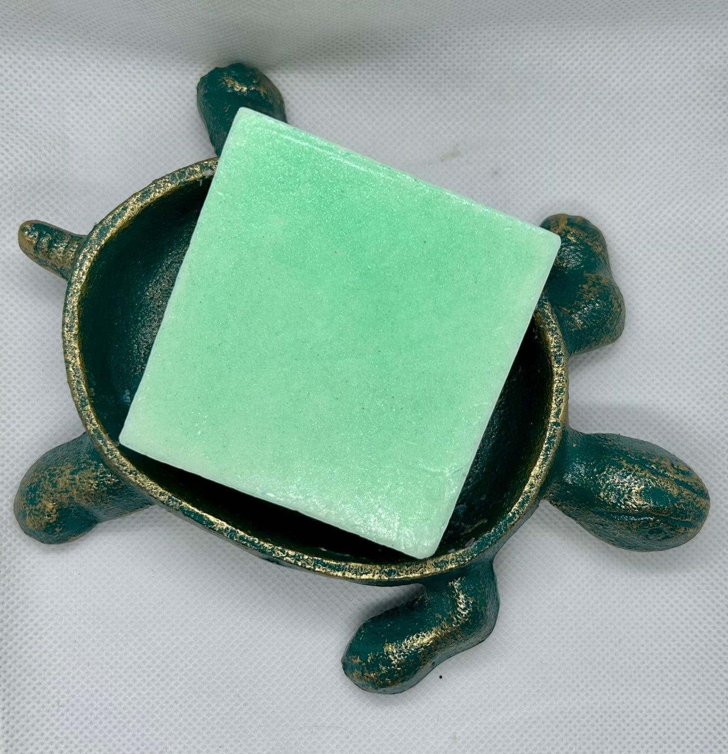 Dolly's Luxurious Lather Bar- Eucalyptus