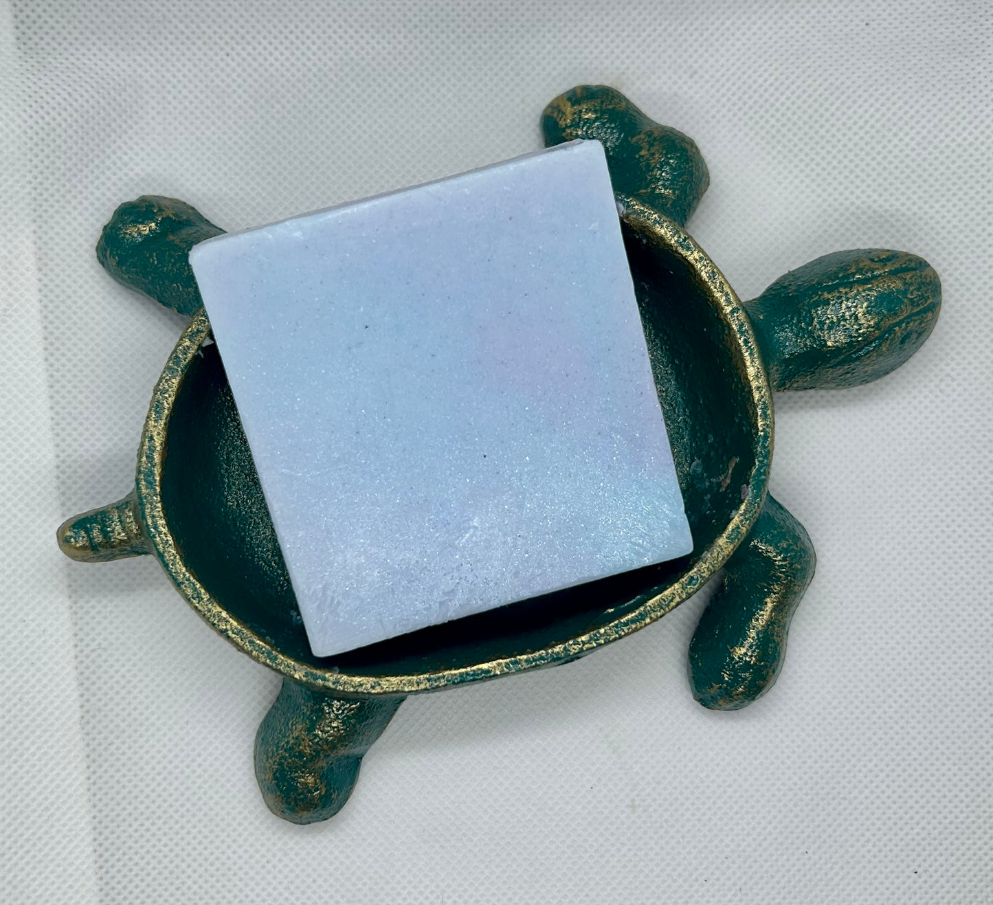 Dolly's Luxurious Lather Bar- Caribbean Turtle Haze